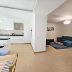 Apartment Rocha Prime Center Garage Flat *