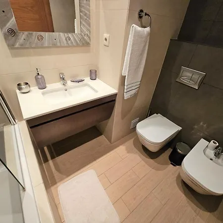 Rocha Prime Center Garage Flat 아파트
