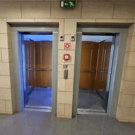 Daire Rocha Prime Center Garage Flat Portimão