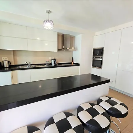 شقة Rocha Prime Center Garage Flat بورتيماو